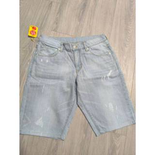 正品代購 EDWIN‼️剪標品‼️男大人，牛仔短褲--沒彈性， XL 號