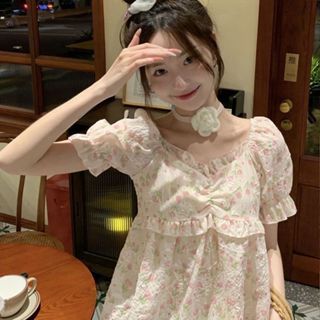 ✨胖 MM 法式蕾絲拚接 短袖上衣女 夏季特大碼 150公斤 V 領小僊女雪紡衫 小眾設計 顯瘦神器 人氣推薦 設計師品