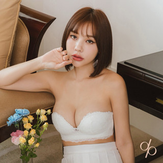 全新 【DEPIC】V型爆乳手托杯無鋼圈平口蕾絲內衣-無褲 (白色)｜dp select