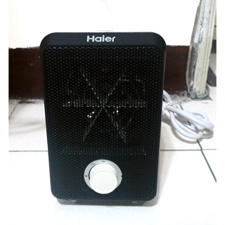 極新 9成新 Haier海爾迷你電暖器 600w電暖器 黑色款 HFH101AB 海爾電暖器 電暖爐 暖風機 電暖器