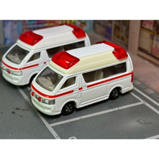 TOMICA-A02-無盒戰損-TOYOTA HIACE 救護車