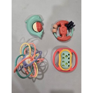 二手出清 9成新 嬰幼兒寶寶玩具，固齒器 多款