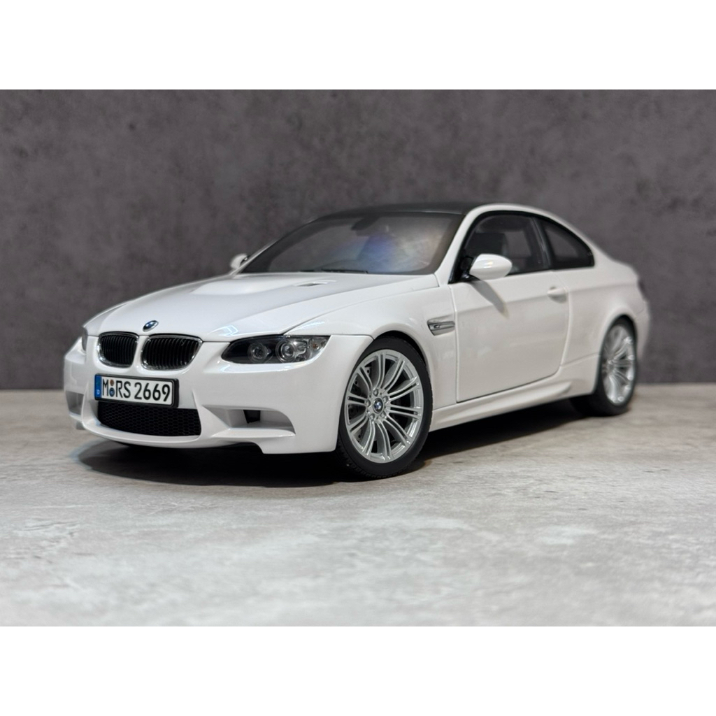 【Kyosho原廠精品無盒】1/18 BMW e92 M3 經典白色 1:18 模型車
