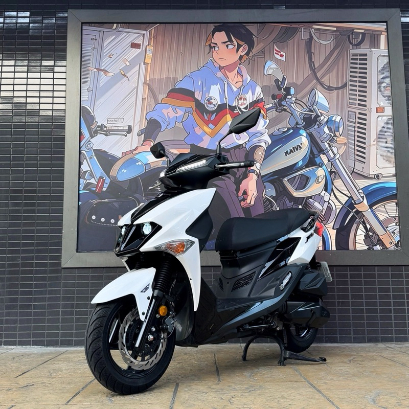 2023年 SYM JETSL 125 TCS 僅跑1900公里，原廠保固中