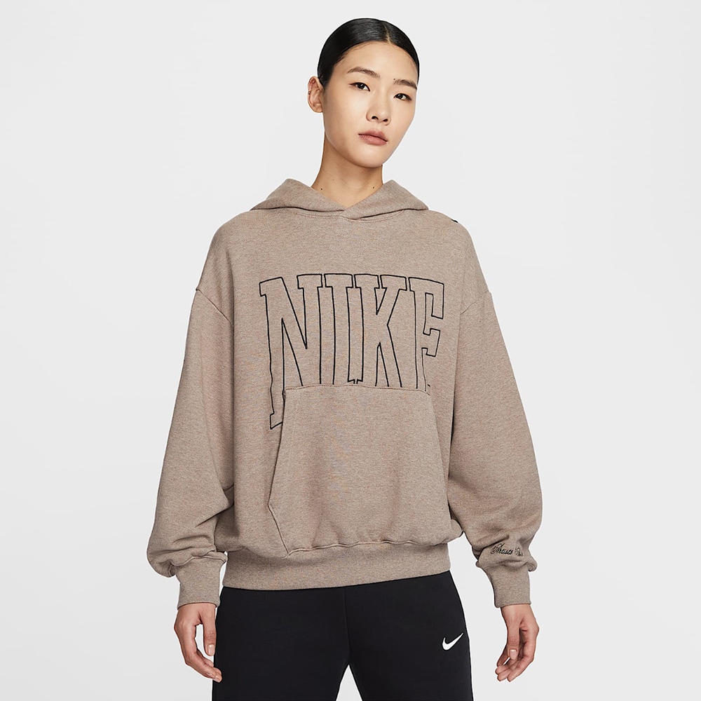 【NIKE】AS W NSW STREET OOS PO HDY 長袖 帽T 運動上衣 棕 HQ5888-233
