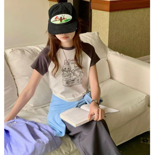 CHILL現貨 早春萌趣復古撞色Labubu短版T 短版上衣 短版Tee 棉質上衣 圓領上衣 短袖上衣 女生合身 預購