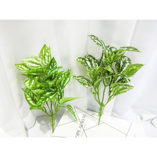 晴光花藝資材選物 Ustinian florist | 小7頭冷水葉 綠.深綠 模擬綠植 人造葉 人造花 模擬綠植壁掛