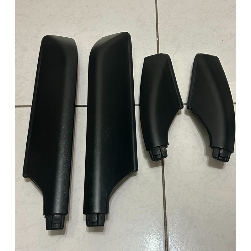 一代crv日規車頂架（請先詢問有無現貨）不缺件