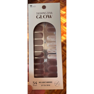 Dashing Diva Glow 薄型凝膠美甲貼-奶油摩卡