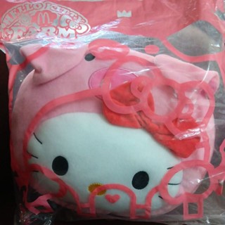 早期 全新的 2016年 麥當勞 Hello Kitty 俏皮小豬抱枕 枕頭 午安枕 靠墊 絨毛娃娃 絕版珍藏 收藏品