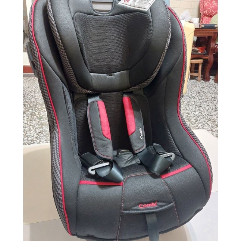 Combi New Prim Long EG 安全汽座(羅馬黑) 二手