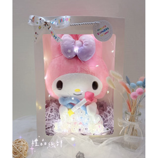 【禮品總部】現貨|實拍 美樂蒂娃娃 正版 美樂蒂玩偶 三麗歐 Sanrio kitty melody 禮品袋 金莎