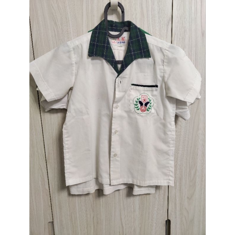 [二手] 台北市仁愛國小短袖制服上衣 短袖體育上衣 體育短褲