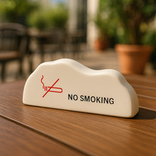 【客製化桌上立牌】白色雲朵造型 NO SMOKING 告示牌｜高質感材質｜桌面擺件｜桌上擺飾｜客製化禮物｜招牌立牌