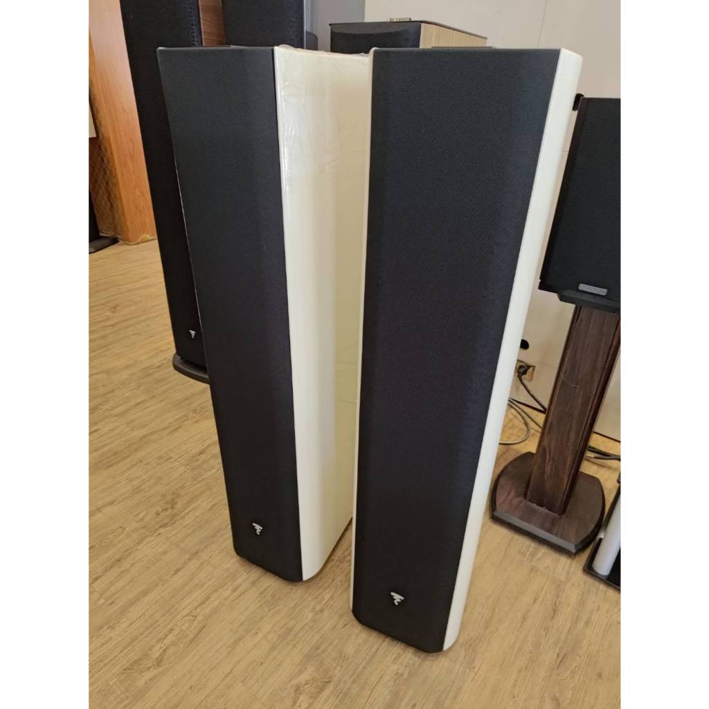 [出清下殺] Focal Chorus 716 鋼烤白 落地喇叭 展示品