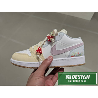 南🔥2025 4月 NIKE Air Jordan 1 Low SE 蘑菇 刺繡 大童 女款 米白紫IB8861-151