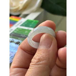 內徑18，國際戒圍14，H784，玉到愛，冰白翡翡翠戒指（戒圈），附陸證，種水均勻，完美無紋，保證緬甸玉A貨翡翠
