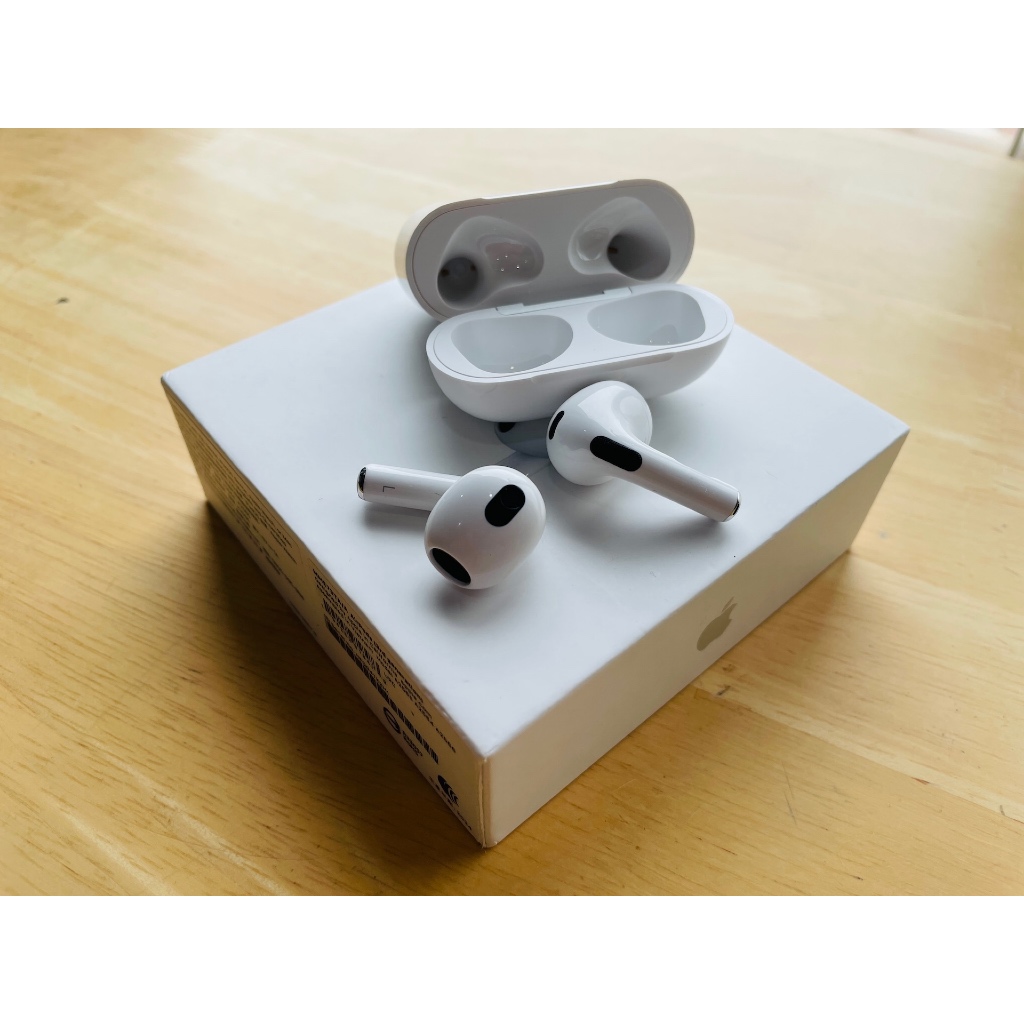 台中 Apple AirPods 3 搭配充電盒 3代 無線耳機 A2565 A2564 A2566