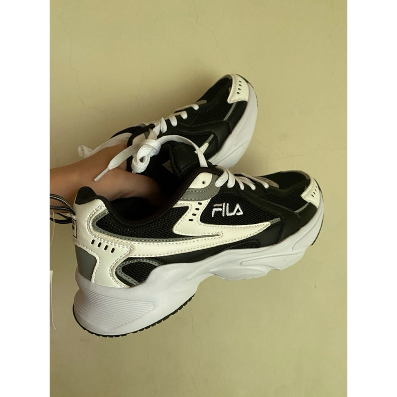 【不議價】FILA 休閒鞋 Pinball 黑 白 老爹鞋 斐樂 經典 復古 慢跑鞋 韓系1J928W010 24.5