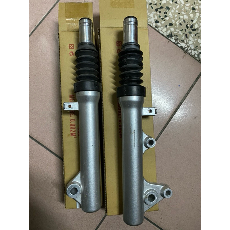 二手原廠many110前避震器 碟煞