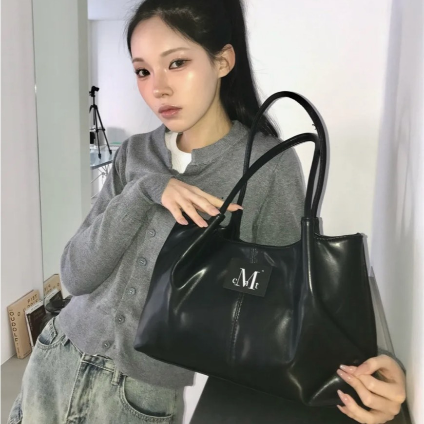 🇰🇷 韓國KKOBA 現貨 Mucent Epee Middle 中型 Stitch 皮革 托特包 肩背包 通勤包 包包