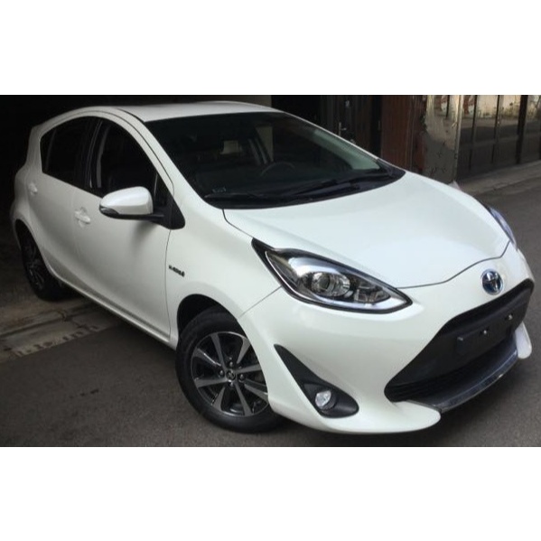 TOYOTA PRIUS C 2020-04 白 1.5 油電