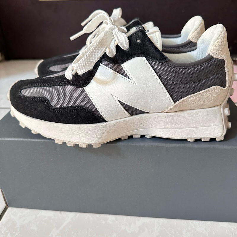 ✨二手 幾乎全新✨24cm 免運  【New Balance】 NB 復古鞋_中性_灰黑色_U327FE-D楦 327