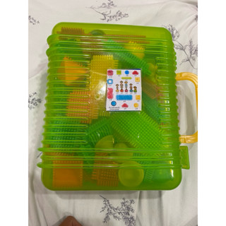 【美國B.Toys】鬃毛積木_我們一家去探險系列(85pcs)_battat系列