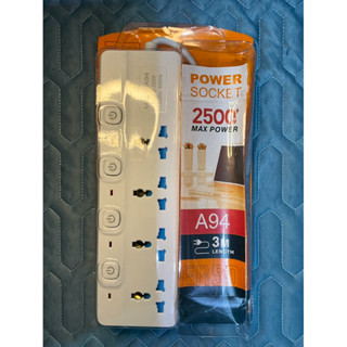 A94 四孔四開延長線 power socket 3M 獨立開關 最大功率2500W (43)