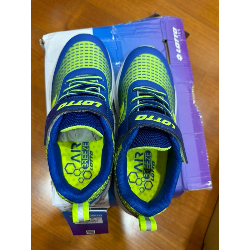 全新Lotto氣墊鞋