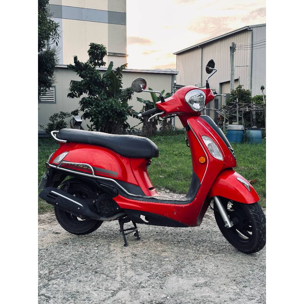 【舊車販賣所】KYMCO LIKE150 液晶螢幕版本 烈焰紅 2020年出廠  復古外型好發好騎
