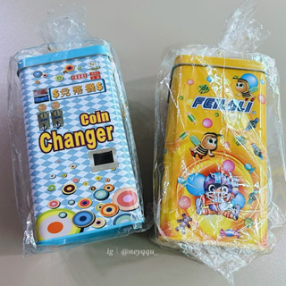 ꒰ 𝗻𝗲𝘆𝗾𝗾𝘂_ 現貨｜ Feiloli 飛絡力聯名款 娃娃機造型存錢筒 投幣機造型存錢筒 存錢筒 存錢罐 存錢盒