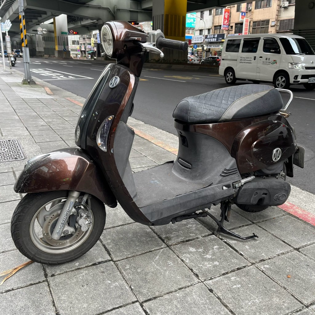 (貳輪嶼二手機車-新北中和店)  2015 MANY 110 水鑽 #7599