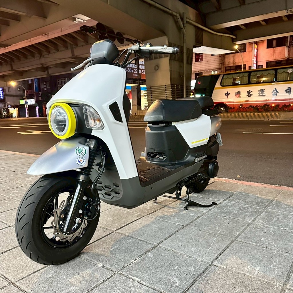 (貳輪嶼二手機車-新北中和店) 2022 三陽 4MICA 150 #2333