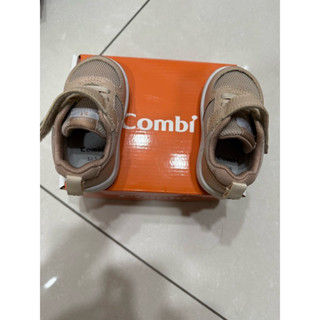 Combi 學步鞋（二手）