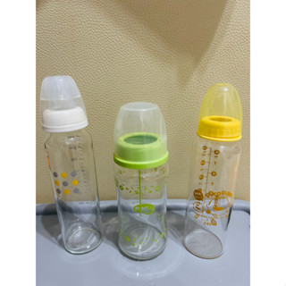 （二手好物）正版 nac nac、combi 、PIYOPIYO 黃色小鴨 奶瓶 玻璃 240ml 共3瓶