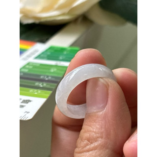 內徑19，國際戒圍16，H654，玉到愛，瑪瑙底冰白翡翠戒指（戒圈），附陸證，完美無紋，保證緬甸玉A貨翡翠