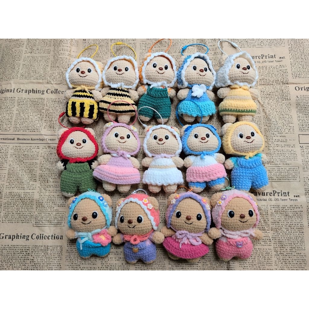 【泰國】🇹🇭 清邁 現貨 黃油小熊 純手工 手作鉤針 毛線鉤針 手作編織 戴帽小熊 蜜蜂小熊 變裝吊飾 鑰匙圈 編織小熊