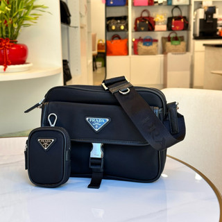 【美麗堡精品】 PRADA OUTLET 2VH133 尼龍斜背包 含小零錢袋 男女適用 黑色 (現貨)全新真品