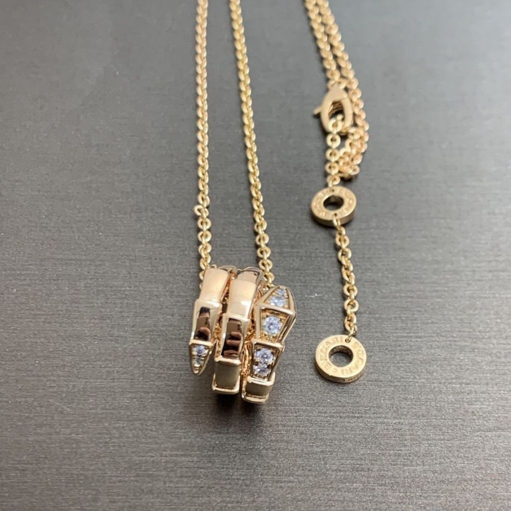 星彤精品飾品-專櫃靈蛇項鏈超仙蛇形鎖骨18K保色金不掉色可愛小香風精緻優雅