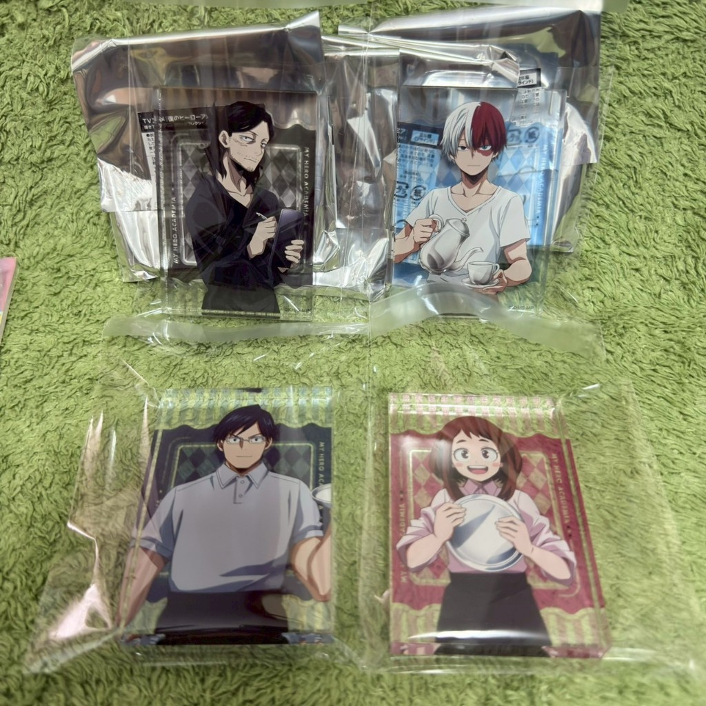 我的英雄學院 咖啡廳 服務生 服務員 厚壓克力 壓克力磚 轟焦凍 轟 相澤消太 相澤 飯田天哉 飯田麗日御茶子 麗日