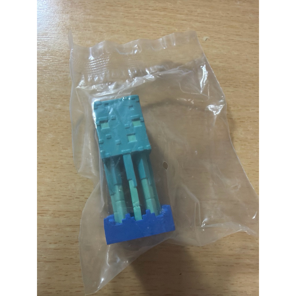 （下單請先聊聊）麥塊扭蛋 螢光魷魚 Minecraft 也可換螢光蠑螈 日本帶回 無蛋殼.紙