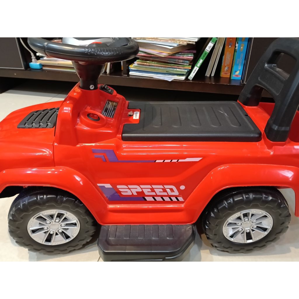 二手玩具轉賣 電動皮卡車 兒童仿真造型 電動車 可騎乘式電動車 電動三輪車 大特價 生日禮物 聖誕禮物