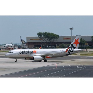 <飛機先生> [預購] Phoenix1/400 Jetstar Airbus A320 9V-JSQ