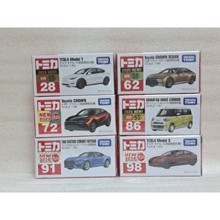 Tomica No.28 98 特斯拉 Tesla 62 72 Toyota Crown 91 Ford