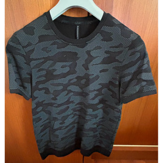 9.9成新 Black barrett by Neil Barrett T-shirt 迷彩 短袖 黑色 深灰色 S號