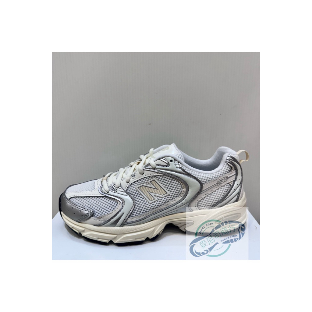 NEW BALANCE 530系列 女生輕量透氣慢跑鞋 奶茶白配色/U530ESB