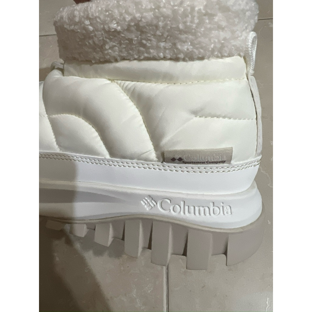 [哥倫比亞Columbia經典鋁點保暖QQ毛戶外登山靴］ 女款US9 SNOWTROT™ SHORTY 雪靴 無鞋盒