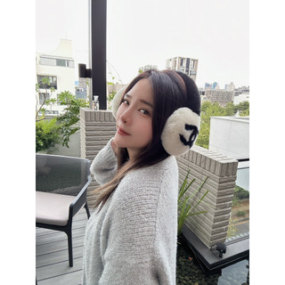 Chanel 25N 黑白 配色 毛毛耳罩