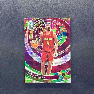 限量149張渲染亮 騎士門神 Evan Mobley 光譜 Spectra Celestial Prizm版球員卡